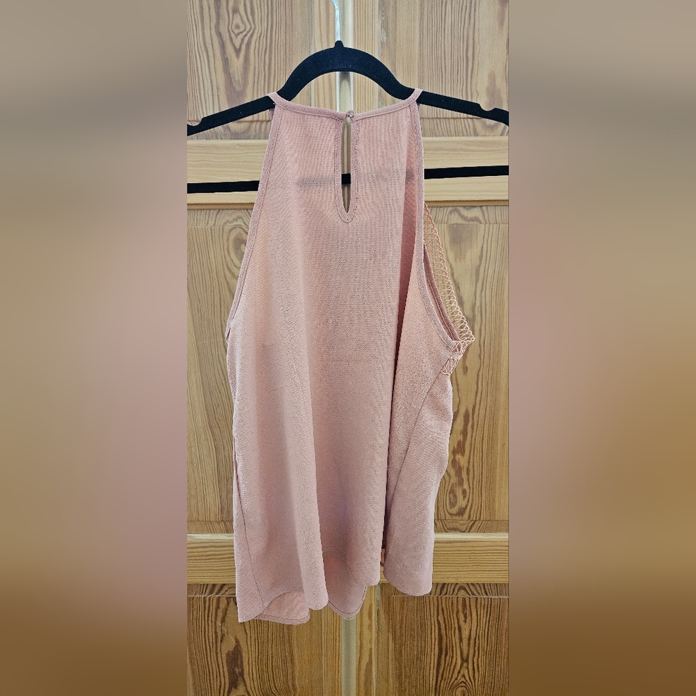 Mine Tank Blouse with Loop Design Size Large - Picture 3 of 6
